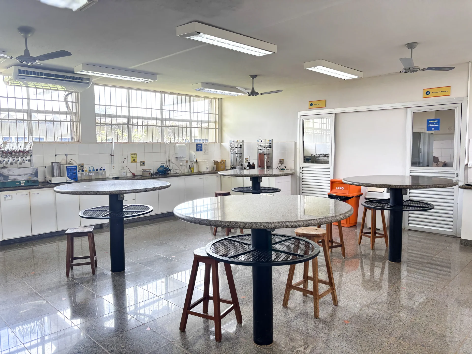 Laboratório de Nutrição Animal (ok).opti